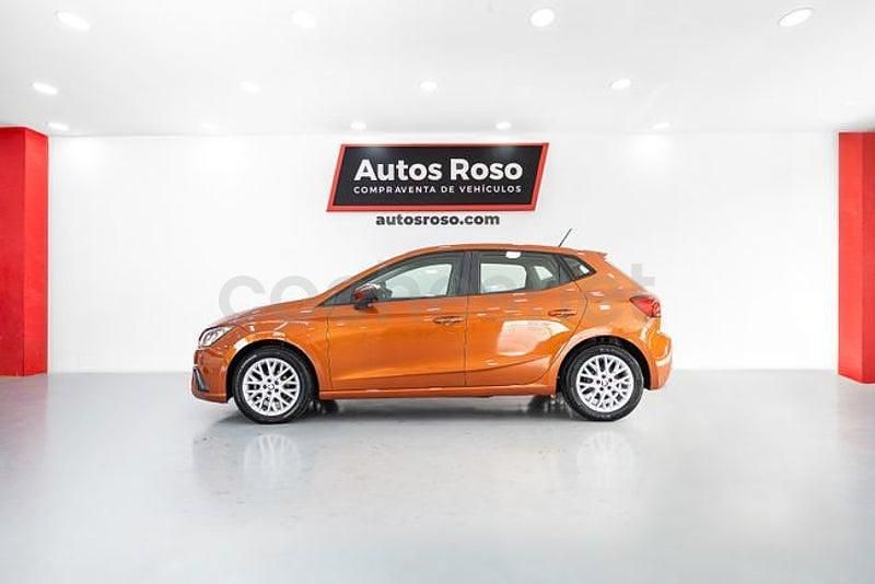 Usado Seat Ibiza Style 95 CV (69 kW) 2018 Naranja Utilitario