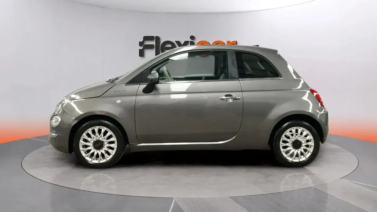 Usado Fiat 500 Dolcevita 71 CV (52 kW) 2022 Gris Berlina