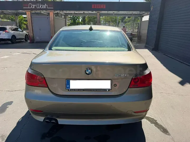 Usado BMW 530 258 CV (189 kW) 2006 Verde Berlina