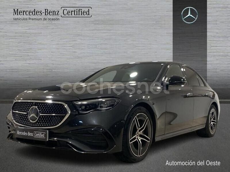 Usado Mercedes E220 197 CV (144 kW) 2025 Gris / plata Berlina