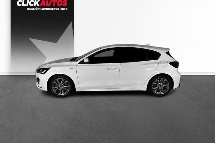 Usado Ford Focus ST-Line 125 CV (91 kW) 2024 Blanco SUV