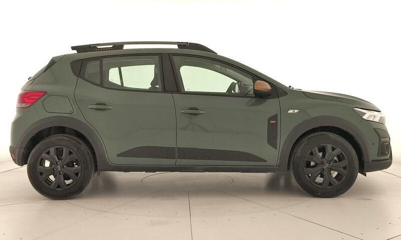 Usado Dacia Sandero Extreme 100 CV (73 kW) 2025 Gris Berlina