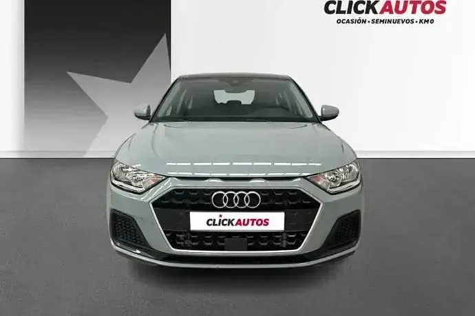 Usado Audi A1 Advanced 116 CV (85 kW) 2025 Gris SUV