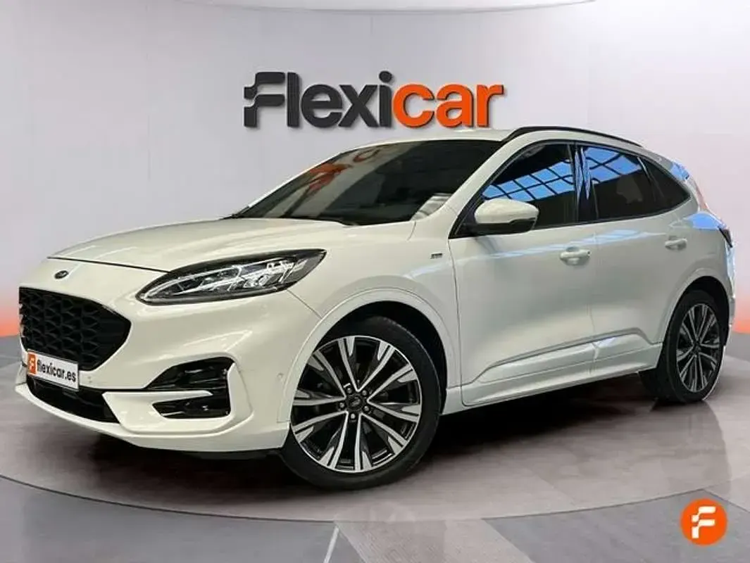 Usado Ford Kuga ST-Line 150 CV (110 kW) 2020 Blanco SUV