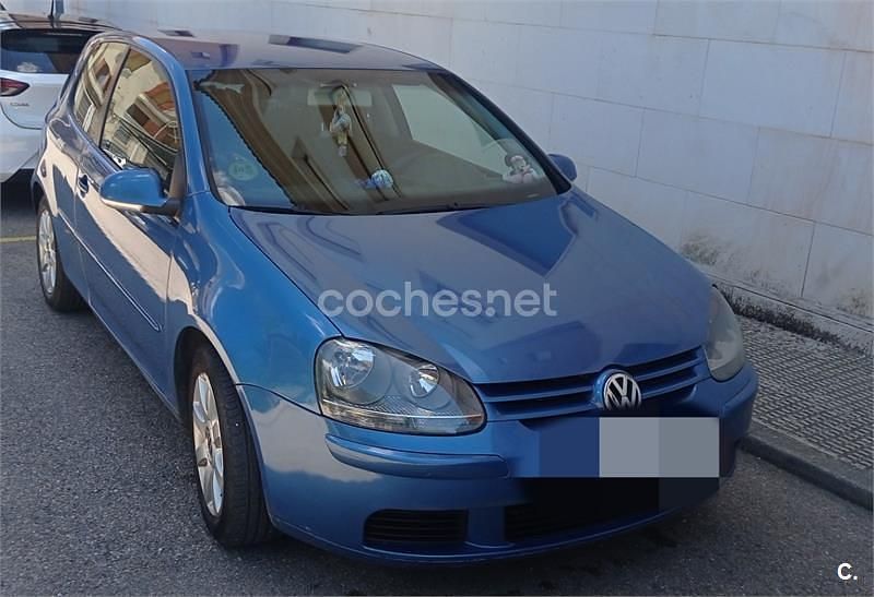 Azul Usado 2004 VW Golf IV Trendline Berlina | 4200 € (Precio justo) - Imagen 1/4