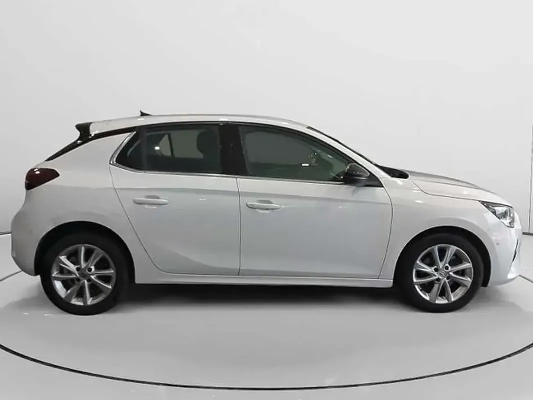 Usado Opel Corsa Elegance 101 CV (74 kW) 2022 Blanco Utilitario