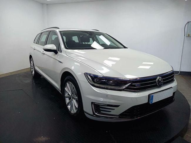 Usado VW Passat GTE 220 CV (161 kW) 2018 Blanco Familiar