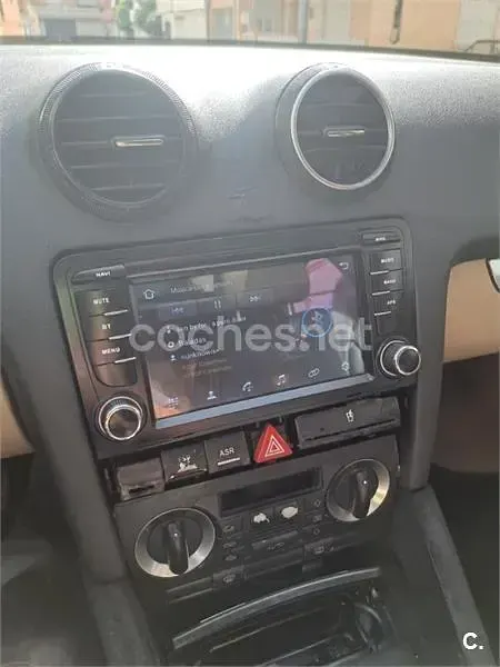 Usado Audi A3 Attraction 150 CV (110 kW) 2006 Negro Utilitario