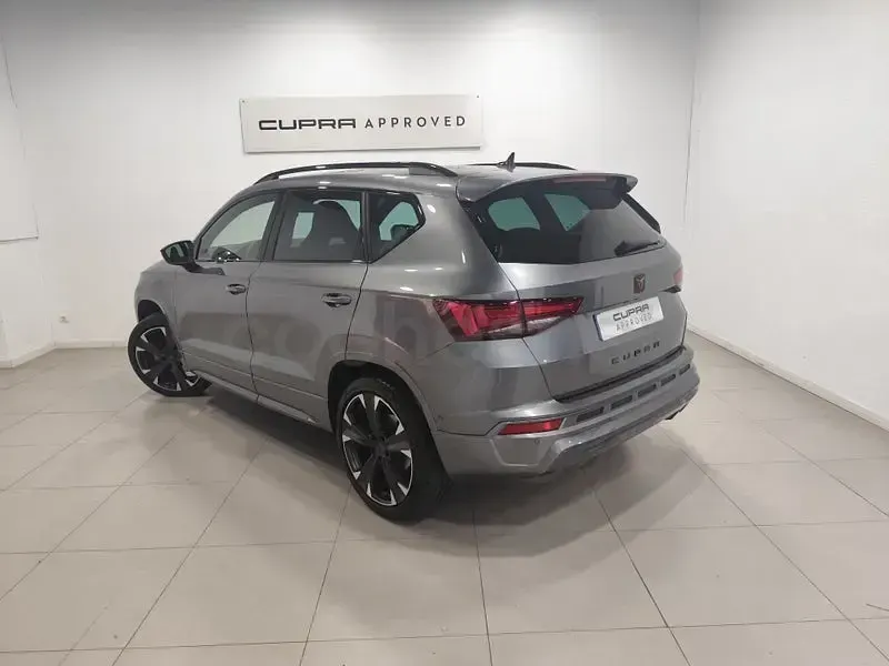 Usado Cupra Ateca 190 CV (139 kW) 2025 Gris / plata SUV