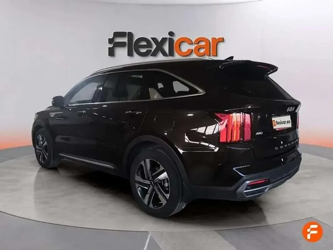 Usado Kia Sorento 203 CV (149 kW) 2022 Negro SUV