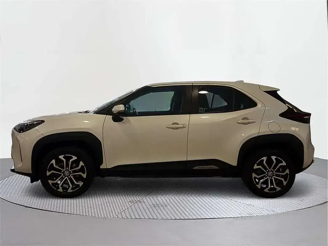 Usado Toyota Yaris Cross Active 116 CV (85 kW) 2022 SUV