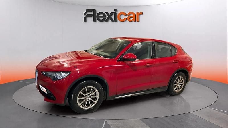 Usado Alfa Romeo Stelvio Executive 160 CV (117 kW) 2019 Rojo SUV