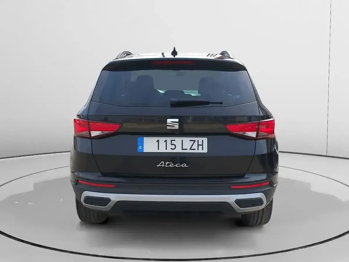 Usado Seat Ateca Style 150 CV (110 kW) 2022 Negro SUV