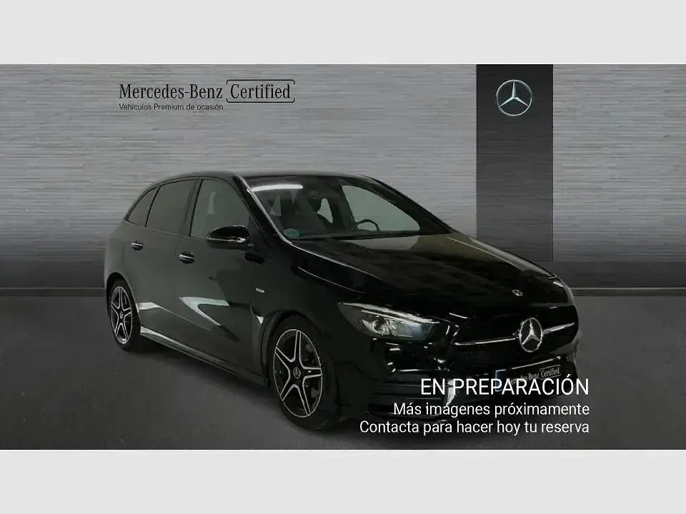 Usado Mercedes B220 190 CV (139 kW) 2022 Negro Utilitario
