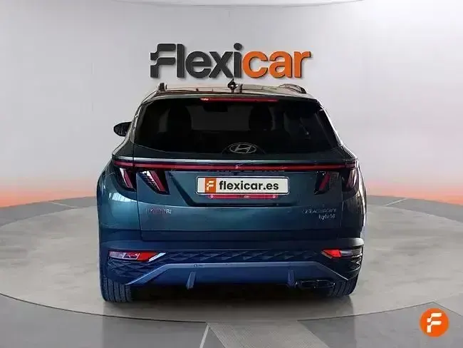 Usado Hyundai Tucson 136 CV (100 kW) 2022 Gris SUV