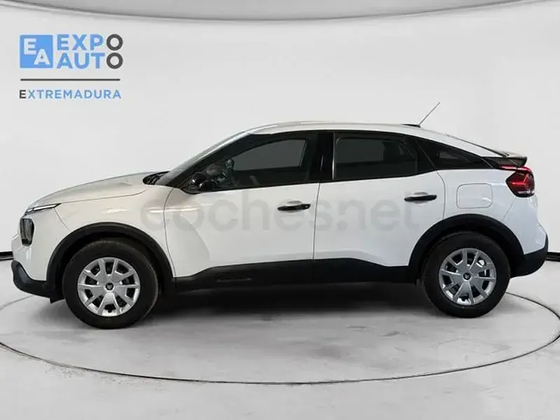 Usado Citroën C4 Live 110 CV (80 kW) 2022 Blanco Berlina