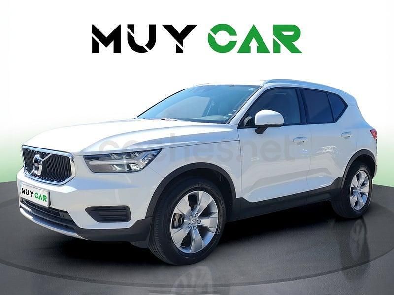 Usado Volvo XC40 Momentum 150 CV (110 kW) 2020 Blanco SUV