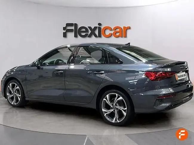 Usado Audi A3 Sportback e-tron Advanced Plus 110 CV (80 kW) 2023 Gris Utilitario