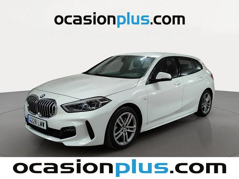 Blanco Usado 2021 BMW 118 Utilitario | 22.537 € (Un poco caro) - Imagen 1/4
