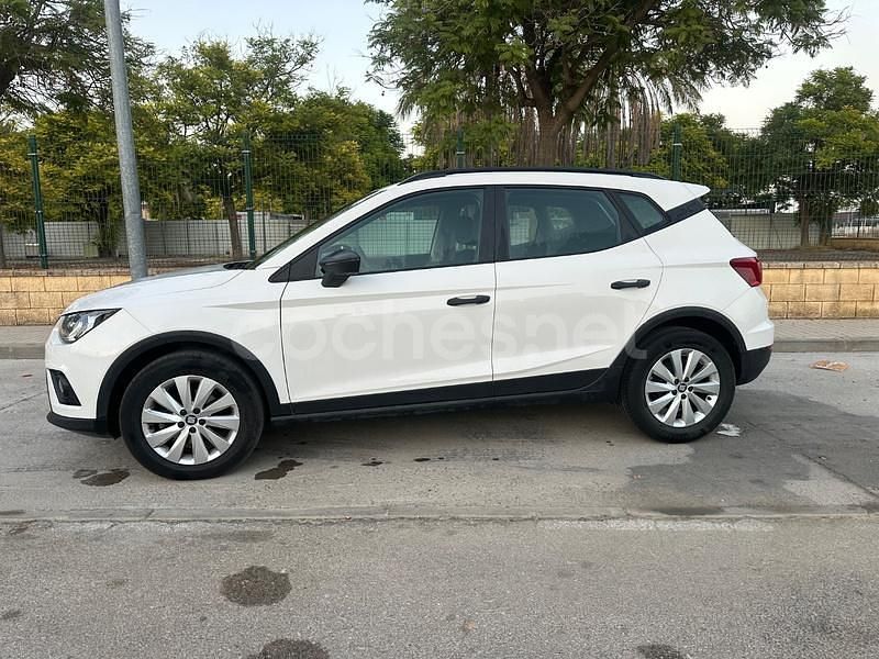 Usado Seat Arona Reference 95 CV (69 kW) 2020 Blanco SUV