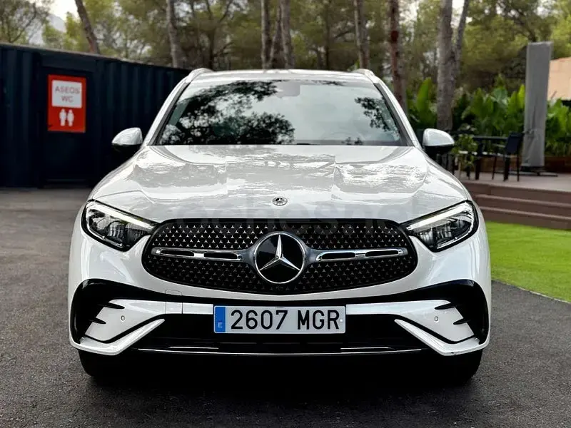 Usado Mercedes GLC220 197 CV (144 kW) 2023 Blanco SUV