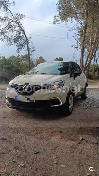 Beige Usado 2018 Renault Captur Life SUV | 10.500 € (Super precio) - Imagen 1/4