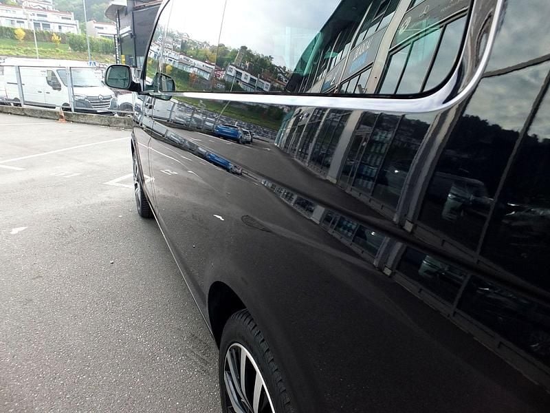 Usado VW Multivan 199 CV (146 kW) 2019 Negro Van