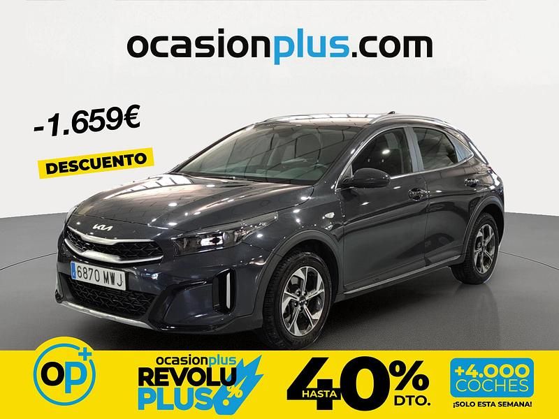 Usado Kia XCeed 100 CV (73 kW) 2024 Gris SUV