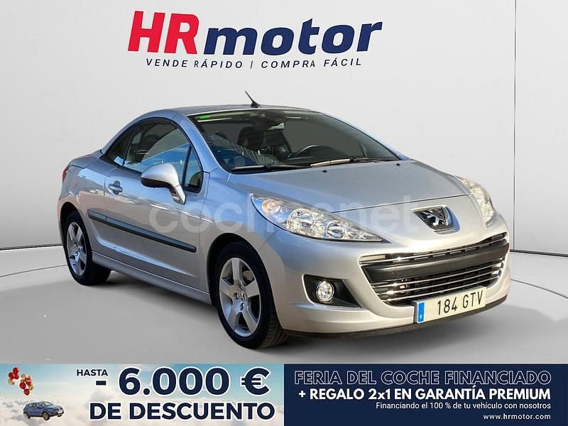 Gris / plata Usado 2010 Peugeot 207 CC Descapotable | 7890 € (Precio justo) - Imagen 1/4