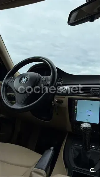 Usado BMW 320 150 CV (110 kW) 2005 Rojo Berlina