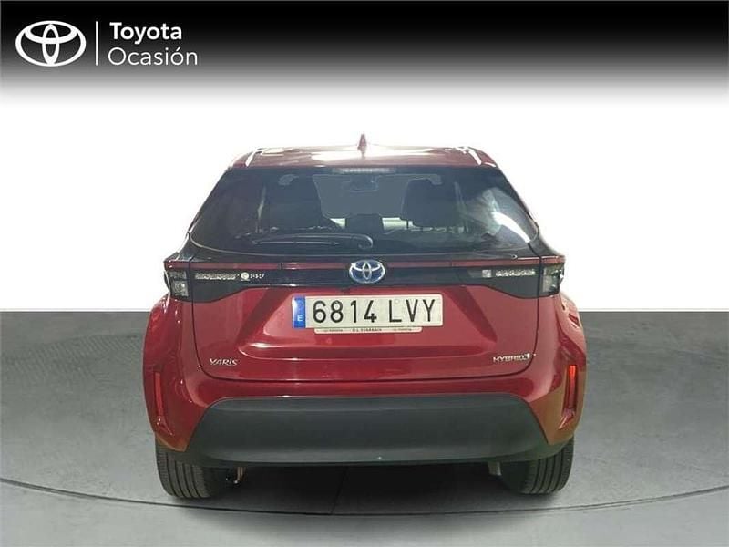Usado Toyota Yaris Cross Active 116 CV (85 kW) 2022 Rojo SUV