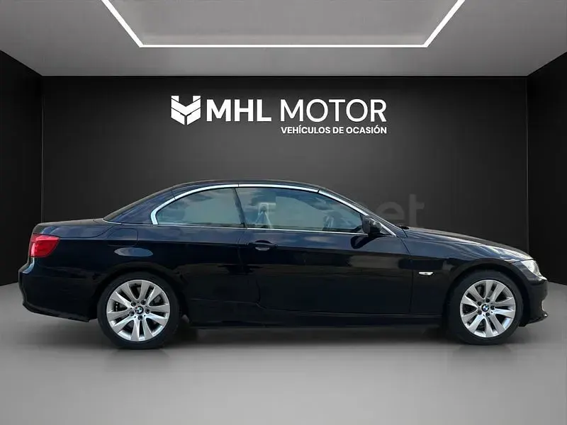 Usado BMW 330 Cabriolet 272 CV (200 kW) 2012 Negro Descapotable