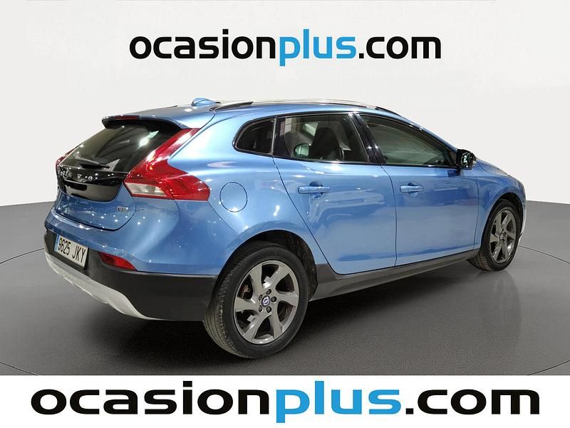 Usado Volvo V40 CC Momentum 120 CV (88 kW) 2015 Azul Familiar