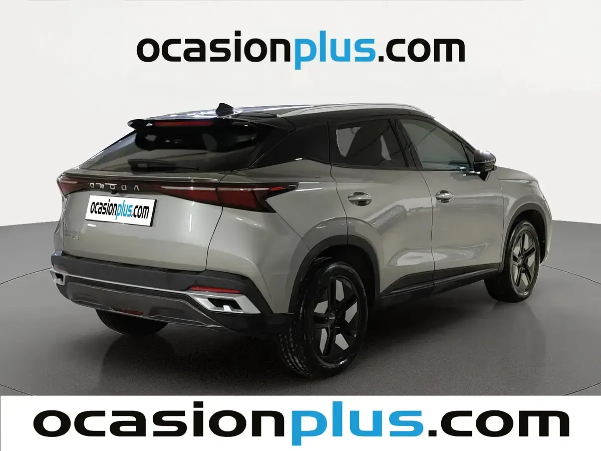 Usado Omoda 5 147 CV (108 kW) 2025 Gris SUV