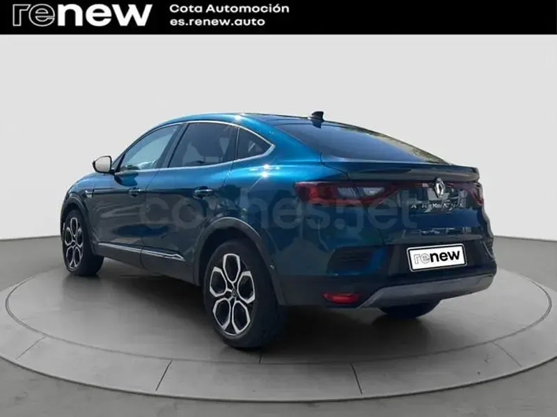 Usado Renault Arkana Techno 140 CV (102 kW) 2022 Azul SUV