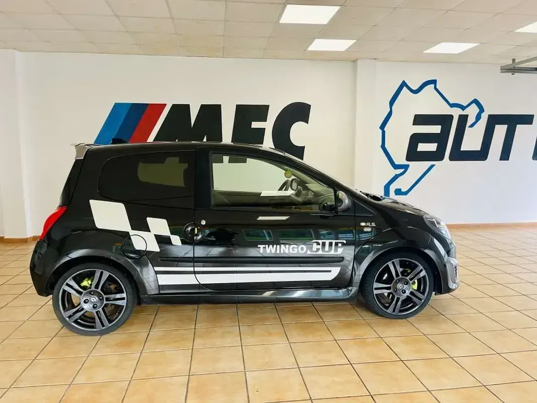 Usado Renault Twingo R.S. 133 CV (97 kW) 2009 Negro Utilitario