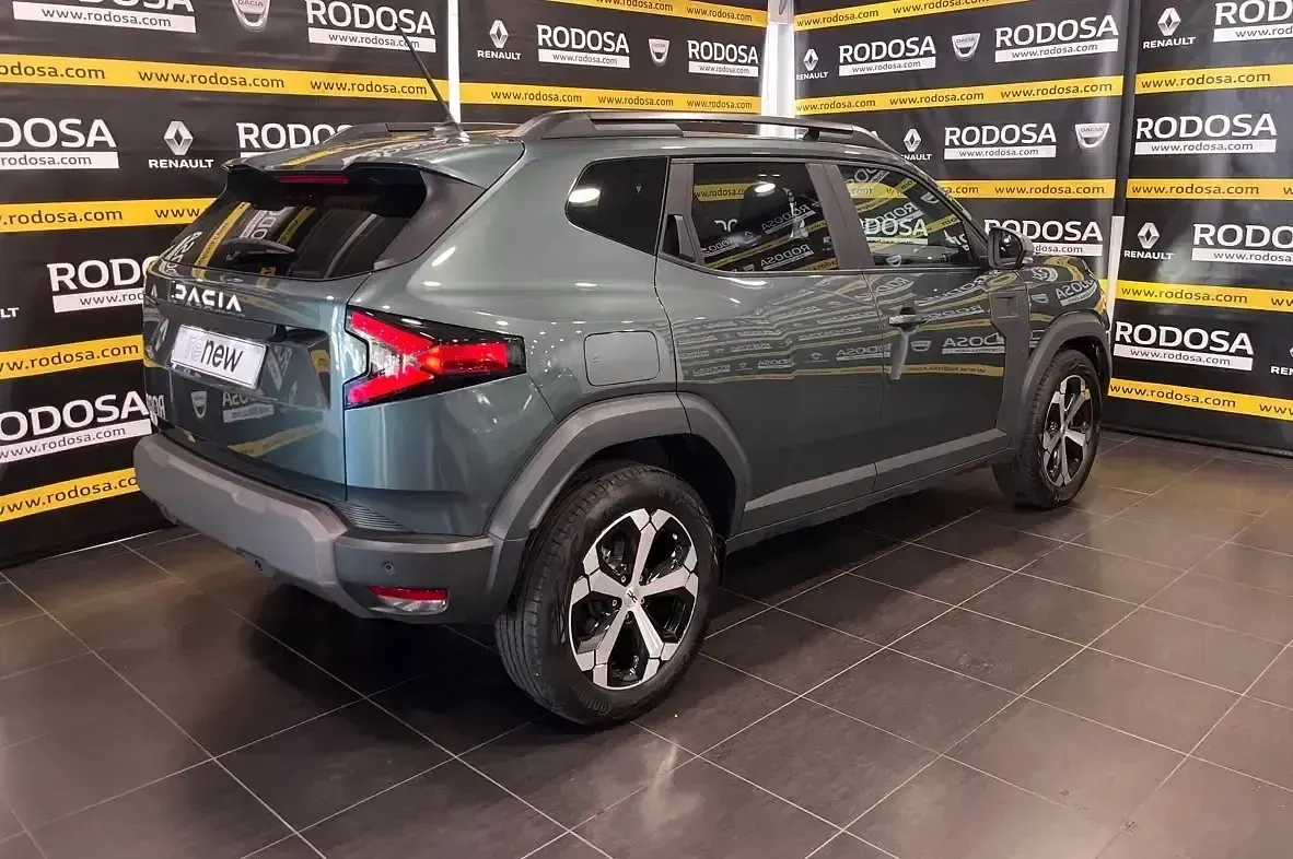 Usado Dacia Duster Journey 130 CV (95 kW) 2025 Verde SUV