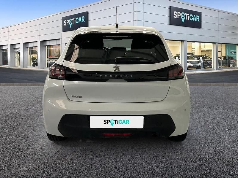 Usado Peugeot 208 Active 100 CV (73 kW) 2022 Blanco Utilitario