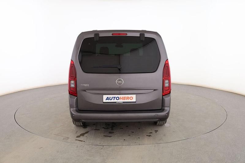 Usado Opel Combo Life Selective 131 CV (96 kW) 2020 Gris Monovolumen