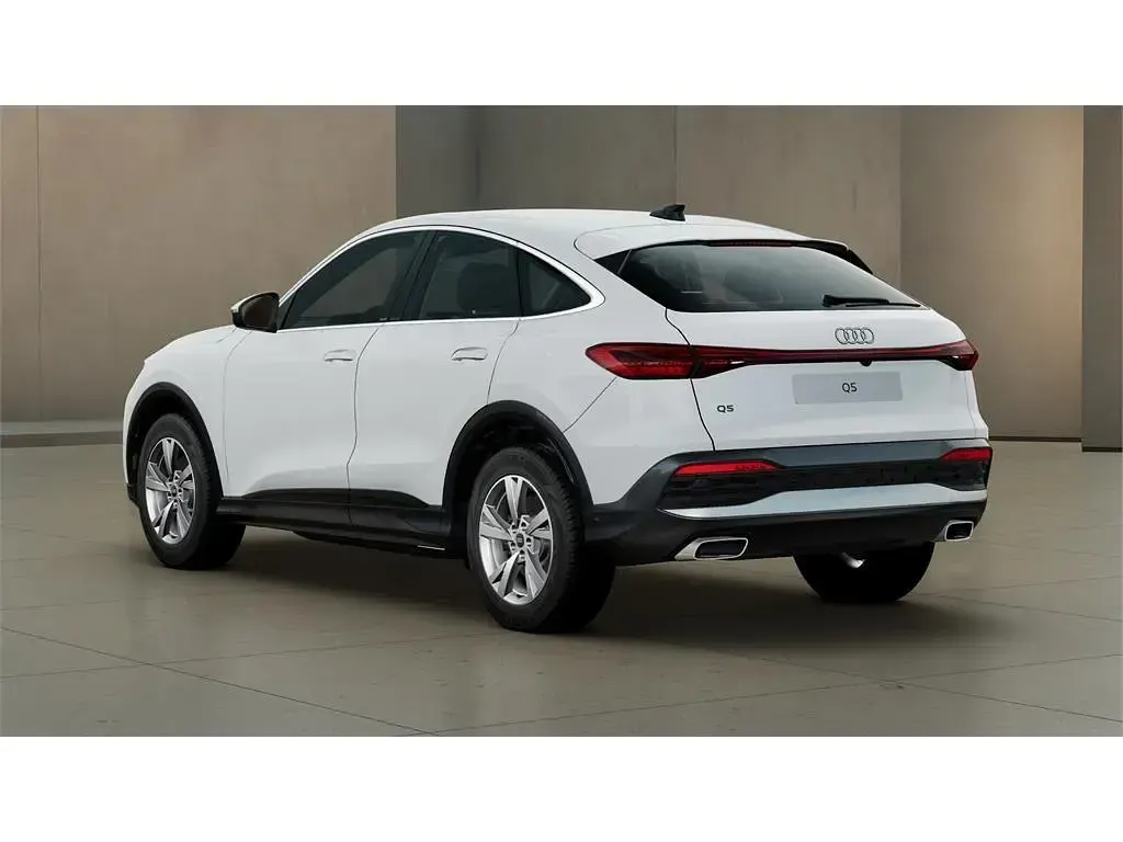 Nuevo Audi Q5 Sportback Advanced 204 CV (150 kW) 2026 Blanco arkona SUV