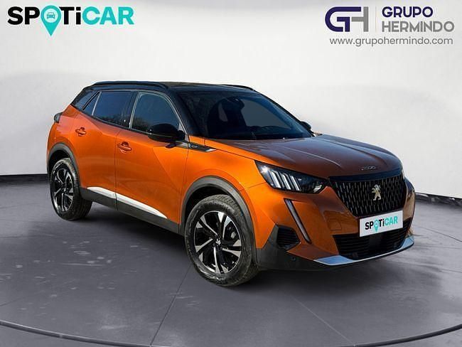Usado Peugeot 2008 GT 130 CV (95 kW) 2023 Naranja SUV