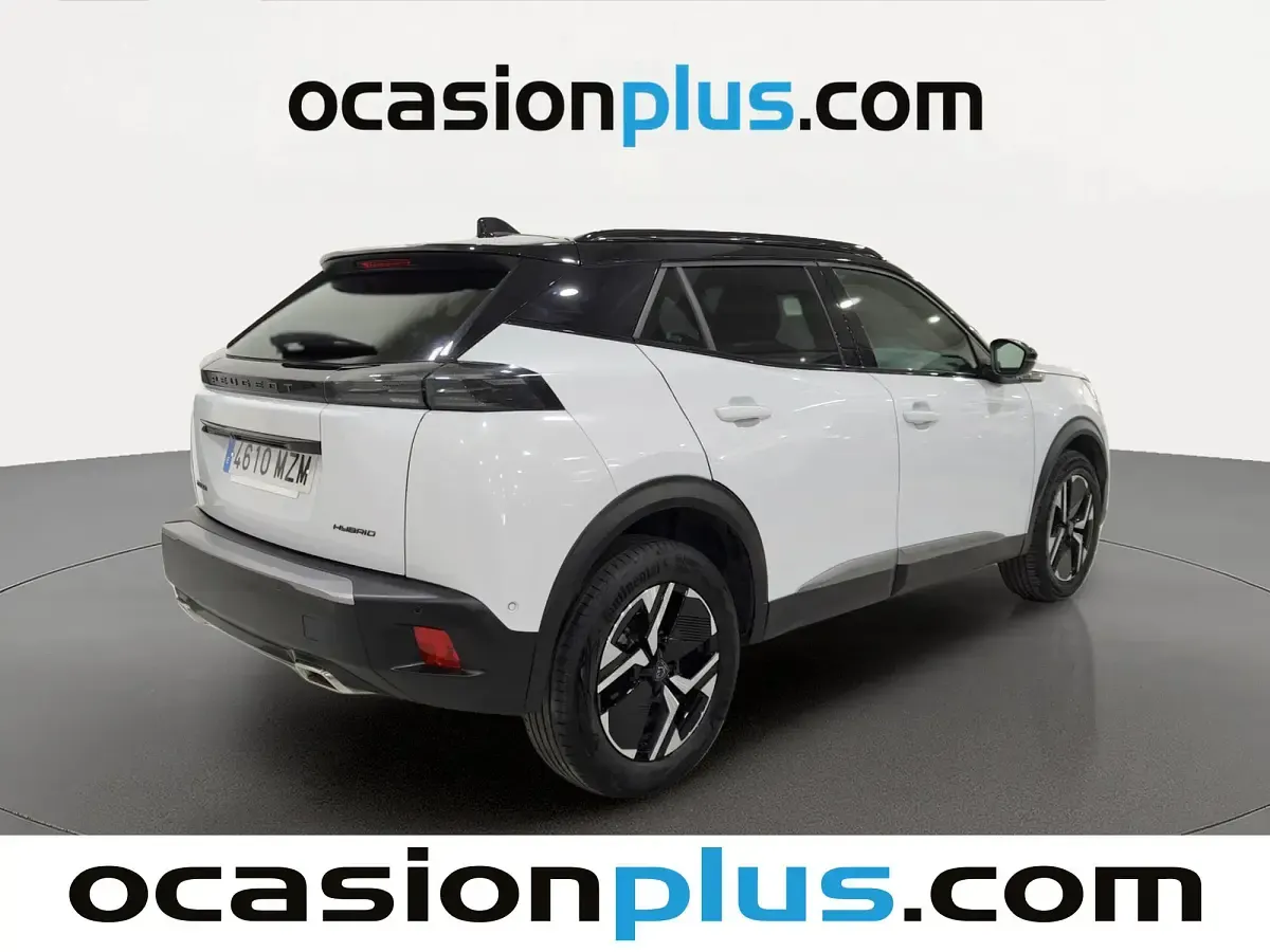 Usado Peugeot 2008 GT 136 CV (100 kW) 2025 SUV