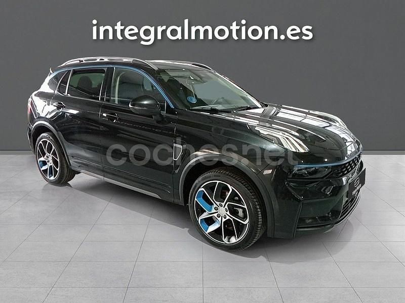 Usado Lynk & Co 01 261 CV (191 kW) 2022 Negro SUV