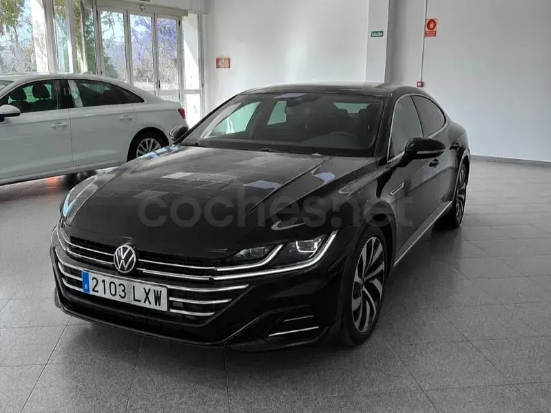 Usado VW Arteon R-line 150 CV (110 kW) 2022 Negro Berlina