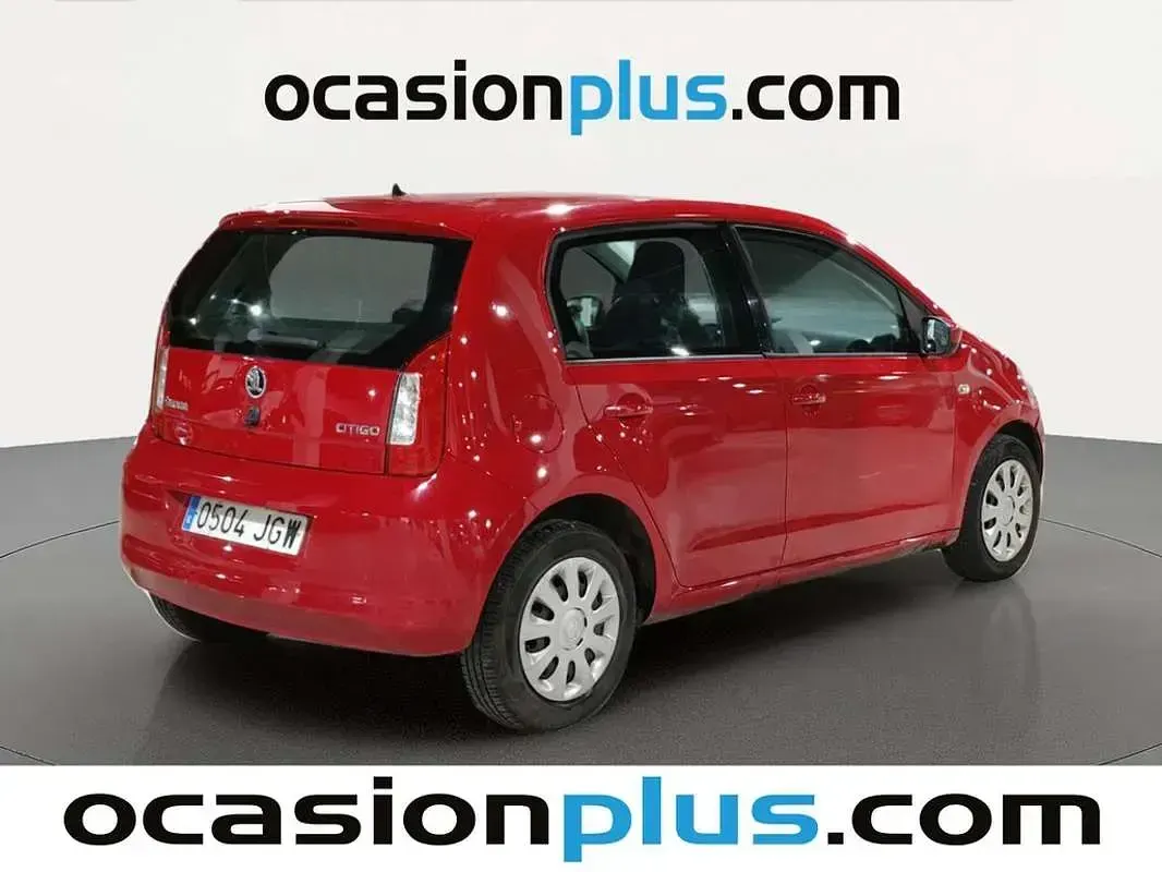 Usado Skoda Citigo Ambition 60 CV (44 kW) 2015 Rojo Utilitario