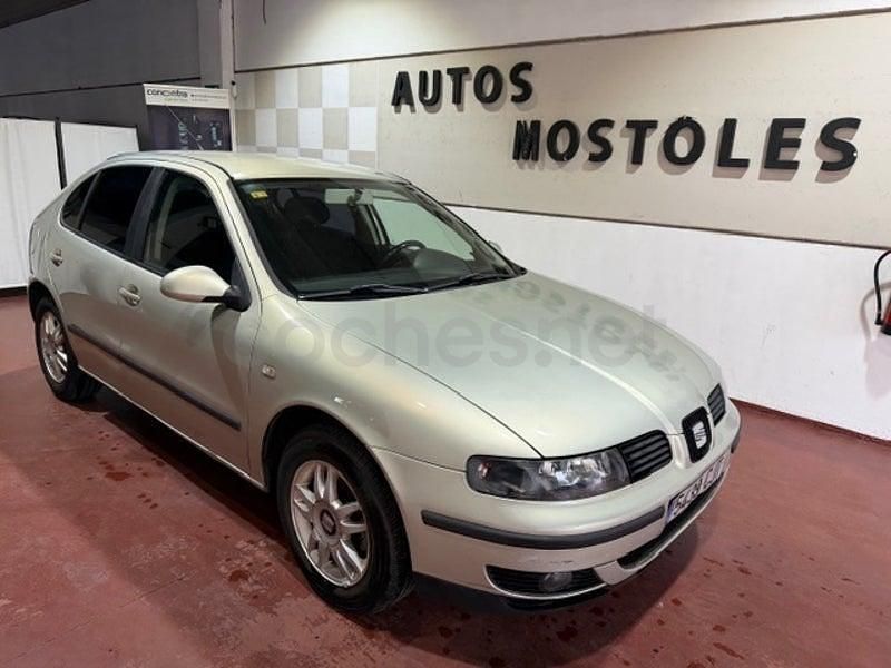 Beige Usado 2003 Seat Leon Sport Utilitario | 2250 € (Super precio) - Imagen 1/4