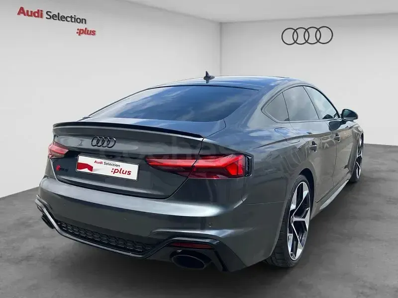 Nuevo Audi RS5 Sportback Performance 470 CV (345 kW) 2025 Gris / plata Berlina