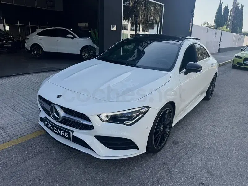 Usado Mercedes CLA200 163 CV (119 kW) 2019 Blanco Coupe