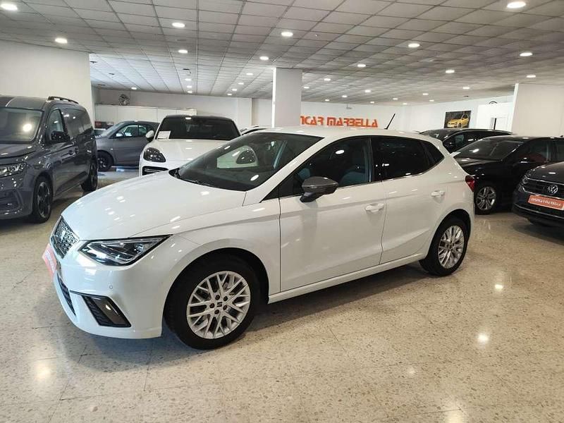 Usado Seat Ibiza XCELLENCE 116 CV (85 kW) 2025 Blanco Utilitario