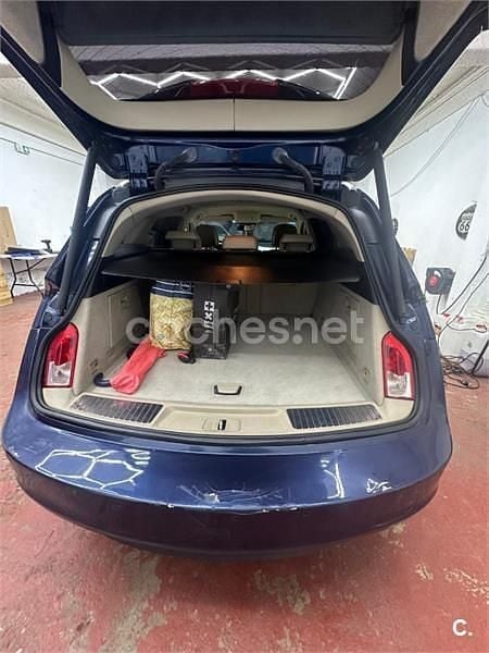 Usado Opel Insignia Sportive 163 CV (119 kW) 2014 Azul Familiar